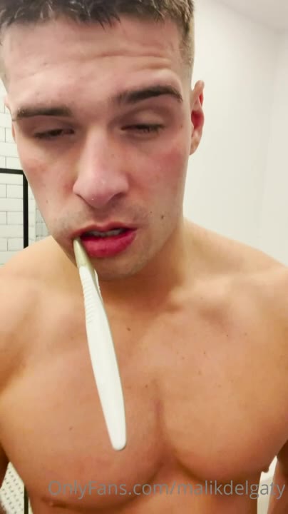 10 Malik Delgaty ONLYFANS