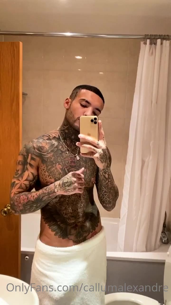 10 MTVChallenge & Ex on the beach UK reality star Callumalexandre  Callum Izzard OF leaks