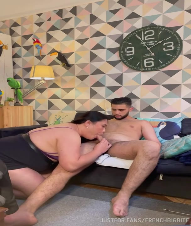 109 Sexy Straight guy bangs fat ladyboy GrethaBBW RealBigBite FrenchBigBite