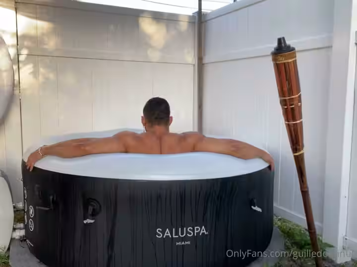 127 Latino muscle hunk guilledominus onlyfans porn