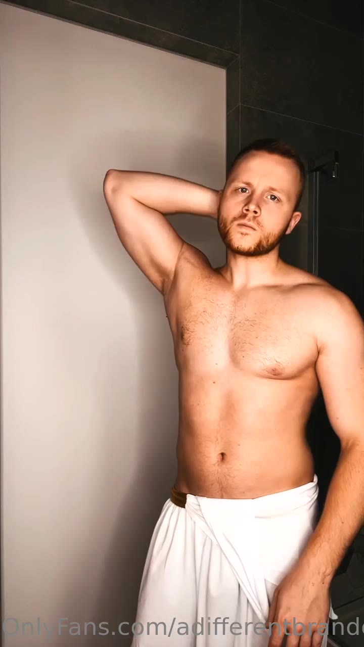 15 adifferentbrandofme onlyfans