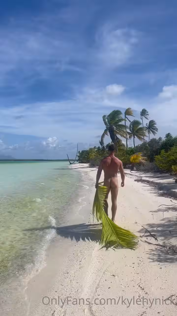 15 hot model Kyle Hynick naughty video