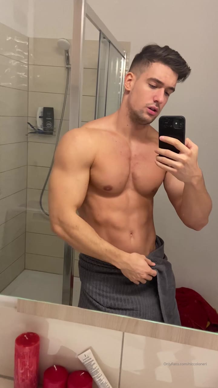 174 italian muscle stud Niccolo Neri niccoloneri big cock onlyfans porn
