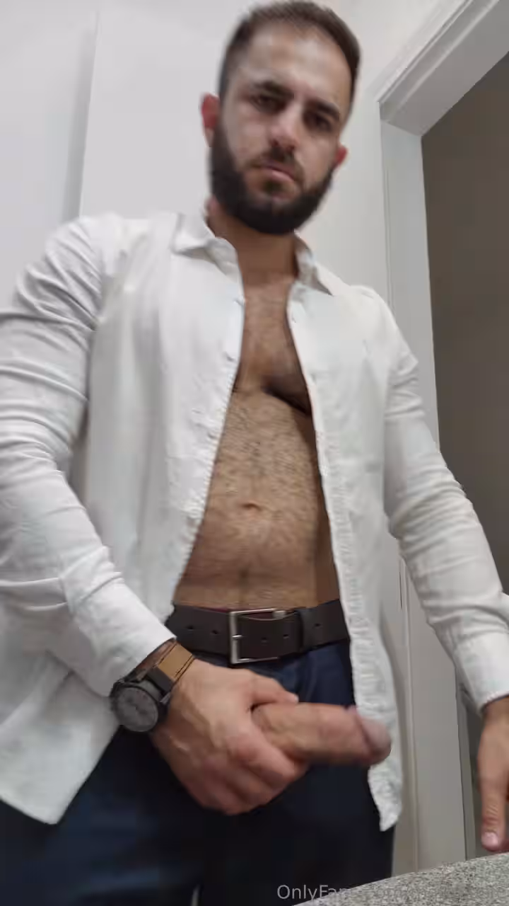 179 Hairy  muscle hunk matheusfc onlyfans porn