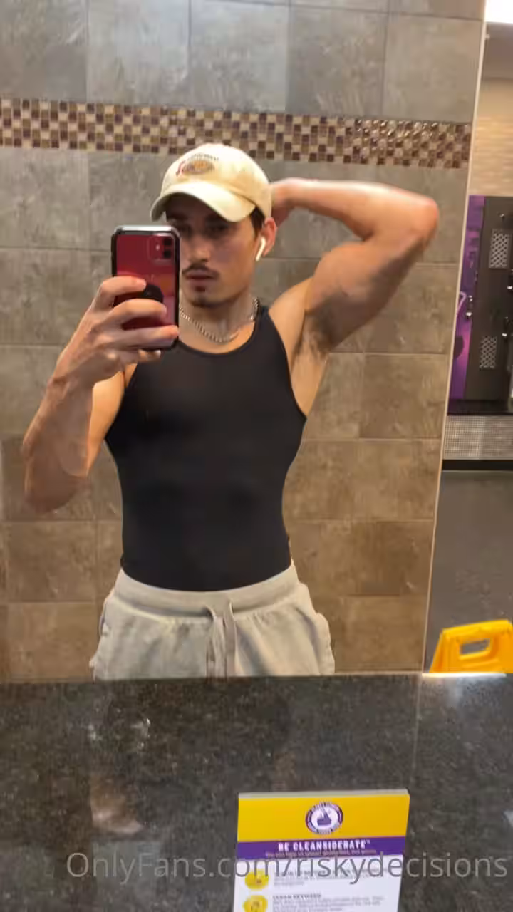 18 riskydecisions onlyfans