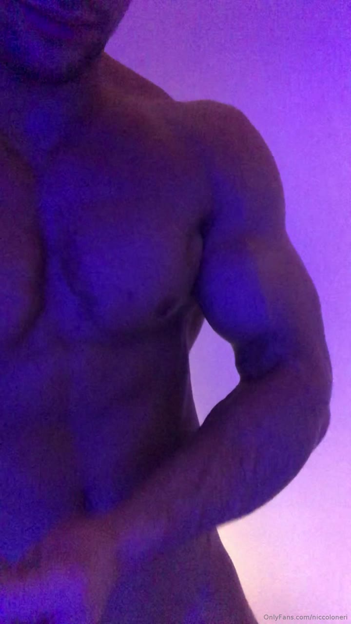 203 italian muscle stud Niccolo Neri niccoloneri big cock onlyfans porn
