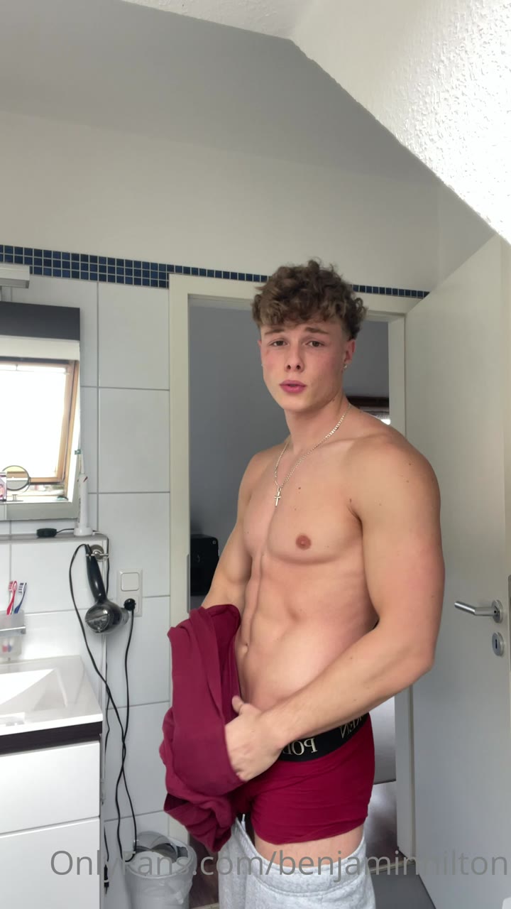 22 Benjamin Hilton benjaminhilton onlyfans porn