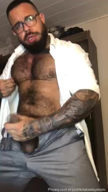 24 Brazilian Bear Tatuado Peludo tatuadopeludo porn