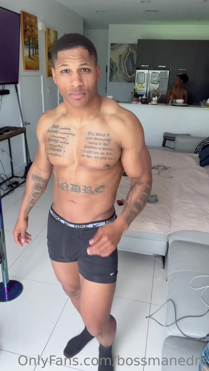 25 black muscle hunk bossmanedre onlyfans porn