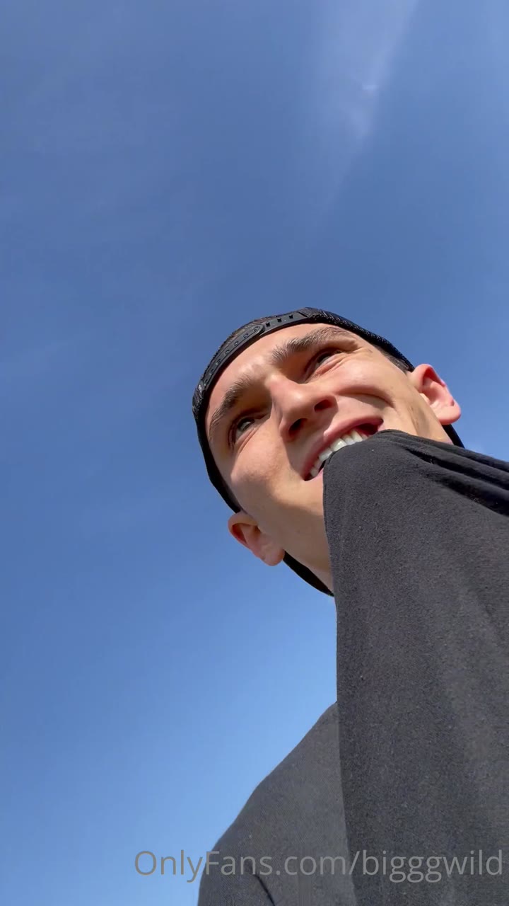 26 Big cock muscle stud Jake Wild bigggwild Onlyfans porn