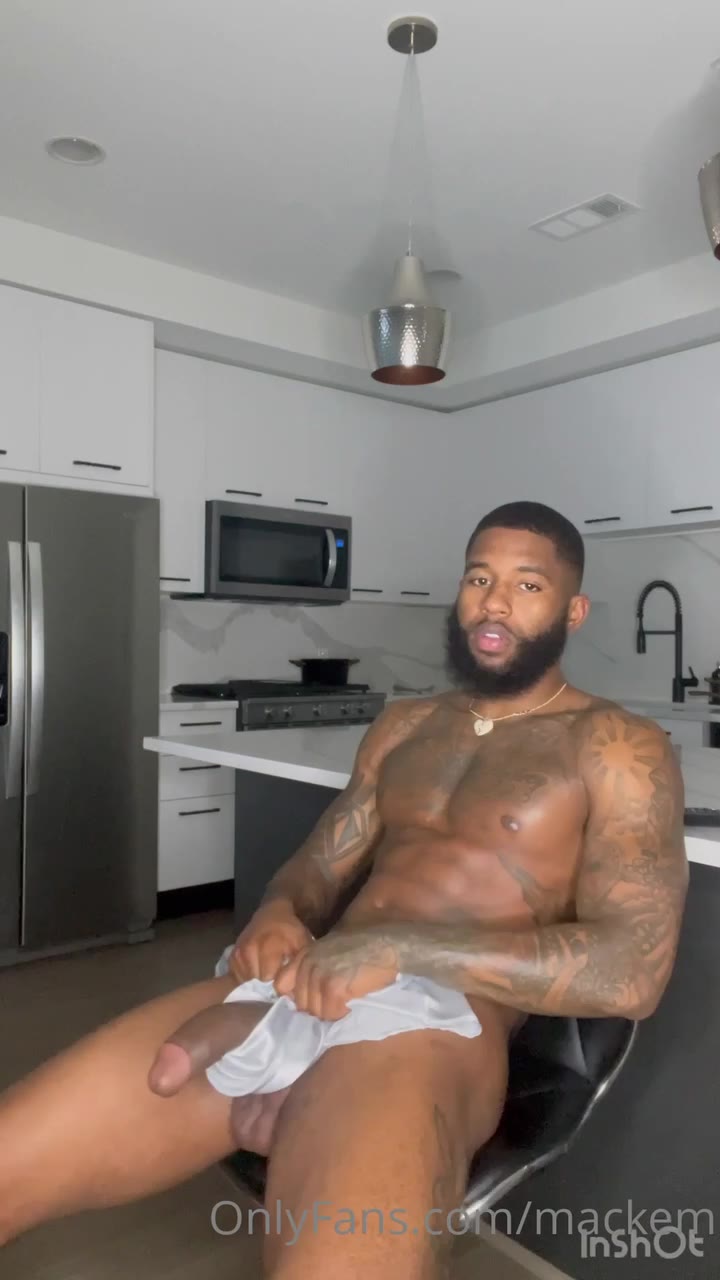 298  EX ON THE BEACH STAR MALCOLM DRUMMER MACKEM Leaked Onlyfans