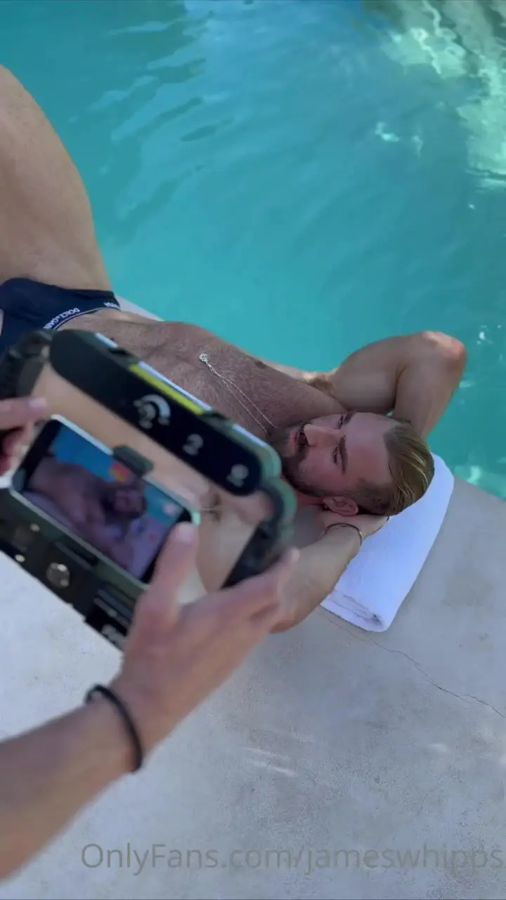 3 Muscle Hunk James Whipp jameswhipps onlyfans