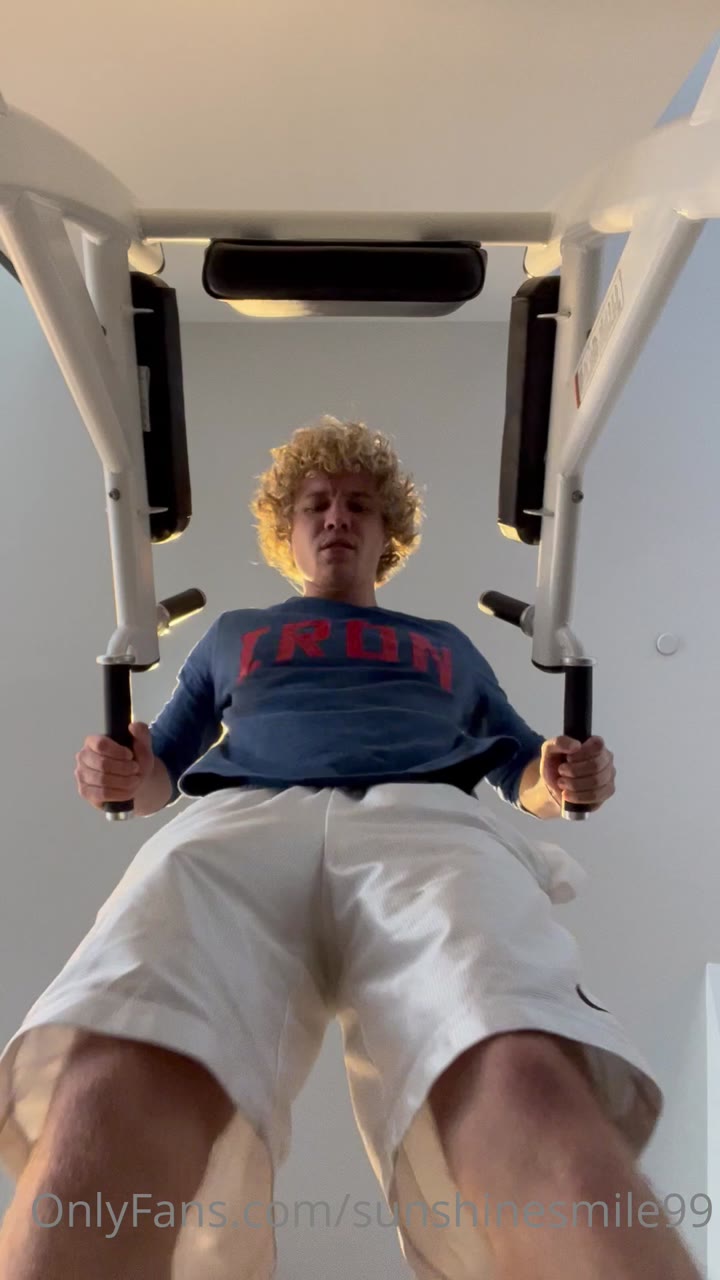 310  Curly Haired jock  Owen Lindberg sunshinesmile99 onlyfans porn