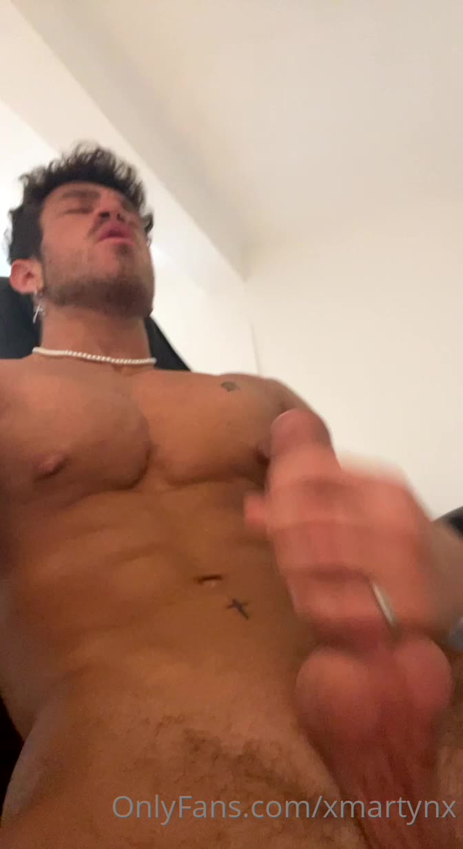33 tattooed muscle hunk maesthetix xmartynx martinisdead onlyfans porn