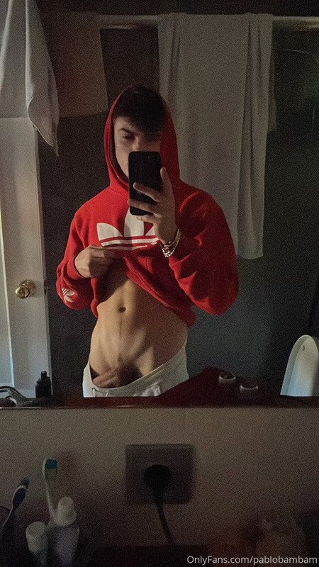 40 Latino twunk Pablo Bam bam pablobambam onlyfans porn