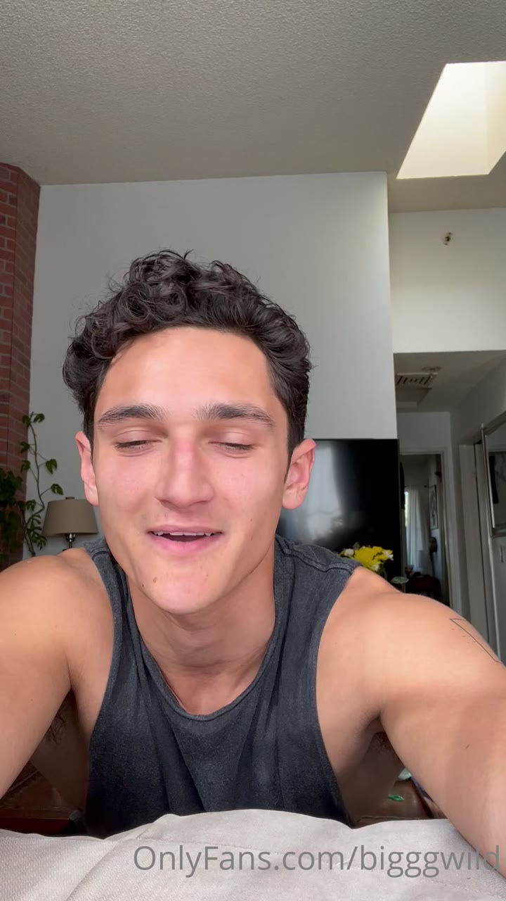 47 Big cock muscle stud Jake Wild bigggwild Onlyfans porn