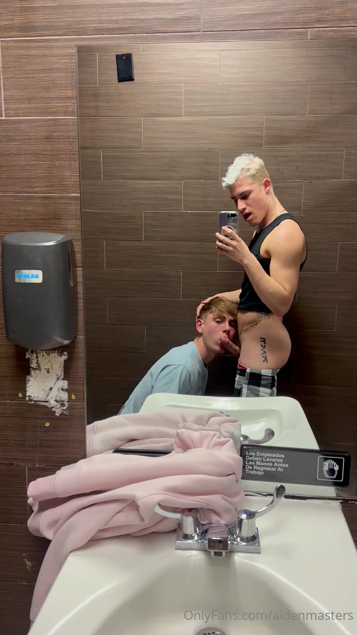 5 Aiden Masters aidenmasters OnlyFans porn
