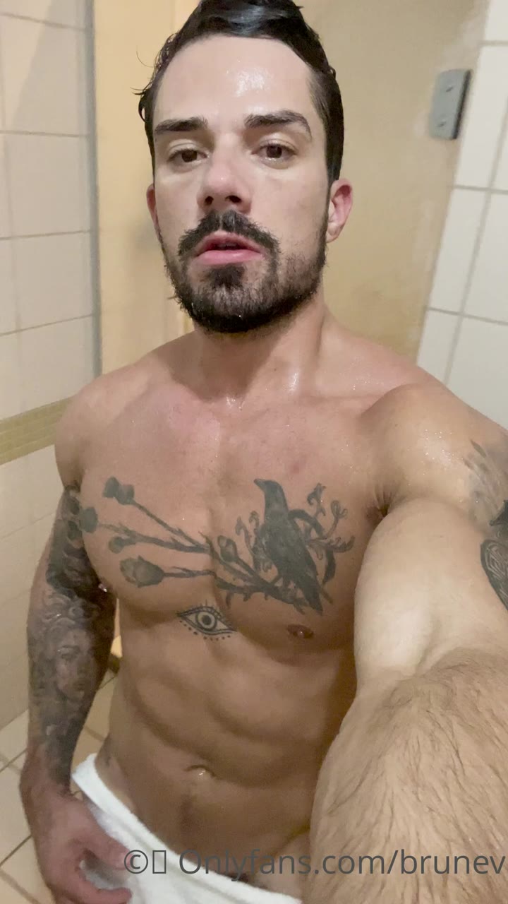 5 Brazilian hunk Brunev Onlyfans Porn LEAKED