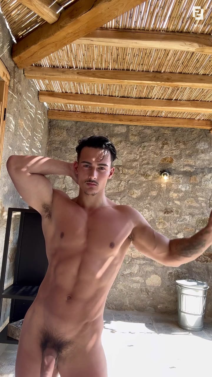 53  Muscle daddy Levy Van Wilgen Gay Cock Cum