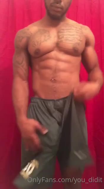 6 black muscle daddy  Mr.Washington you_didit onlyfans porn