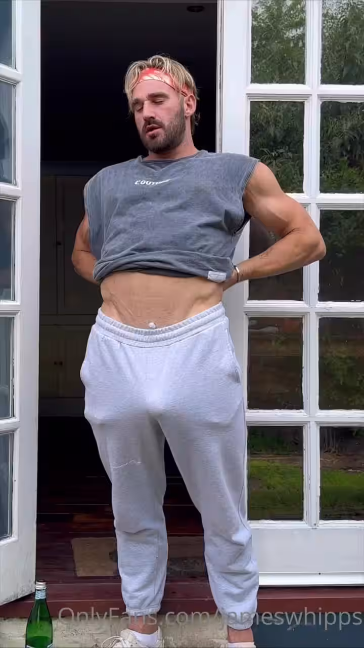 6 Muscle Hunk James Whipp jameswhipps onlyfans