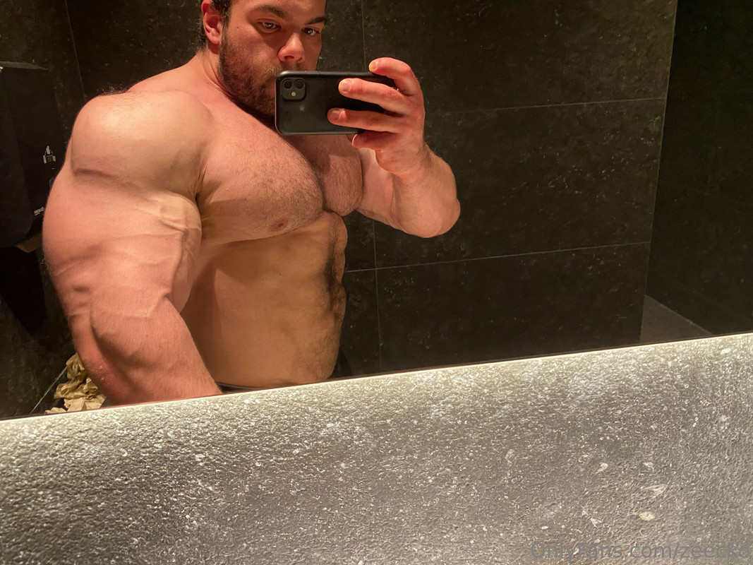 71 Massive bodybuilder Pavel Červinka zeecko onlyfans porn
