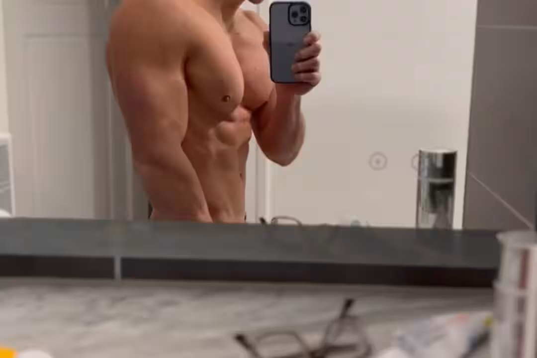 78 Fitness model Joel Fath powerjoel onlyfans
