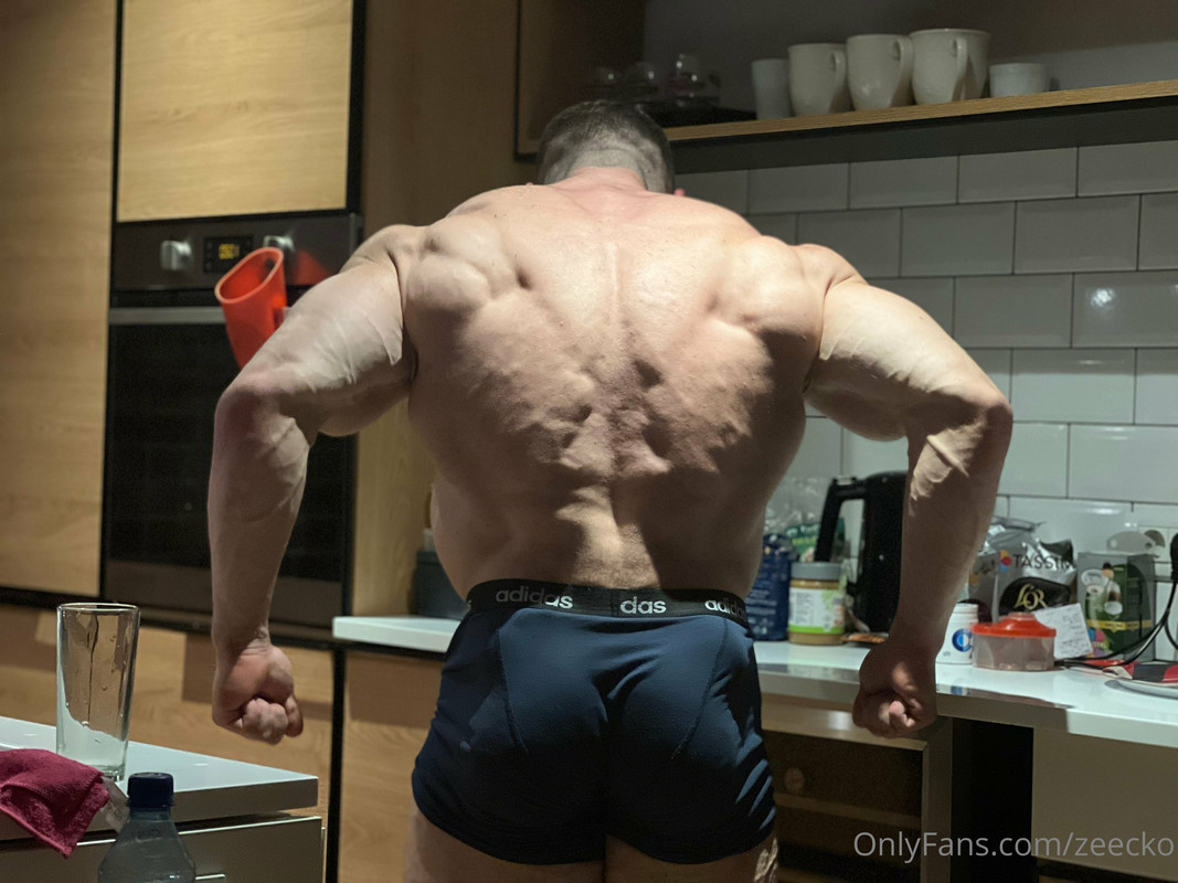 82 Massive bodybuilder Pavel Červinka zeecko onlyfans porn