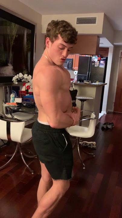 9 Dominant Bodybuilder Caleb Sky calebsky Onlyfans porn