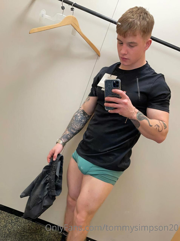 33 Young Twunk Tommy Simpson tommy21x onlyfans LEAKED
