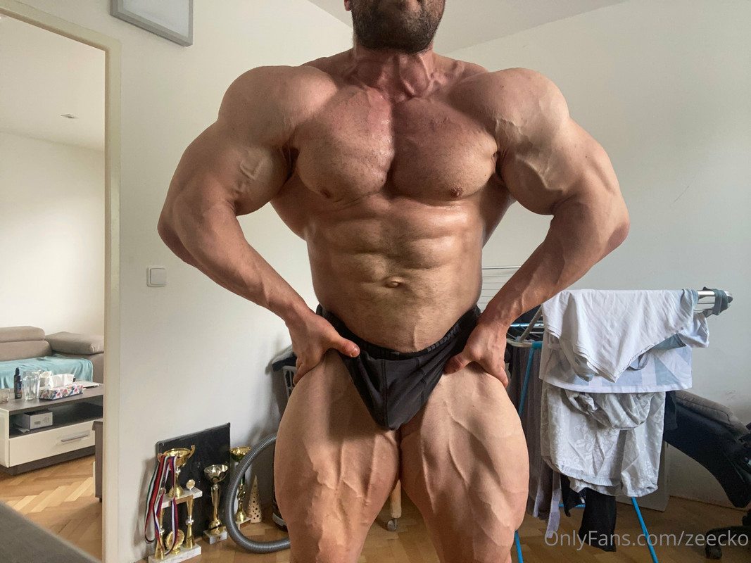 92 Massive bodybuilder Pavel Červinka zeecko onlyfans porn