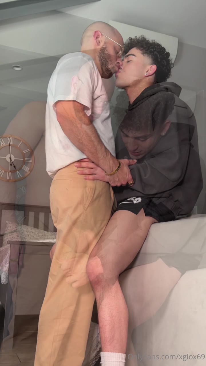 97 Curly haired twunk GIO xgiox69 onlyfans fuck
