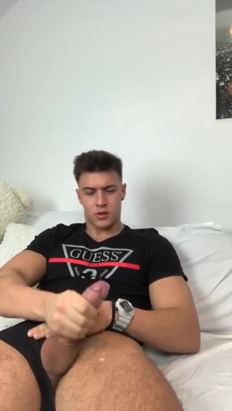 Muscle daddy  Jonas Treanor jonas.tren wanking off