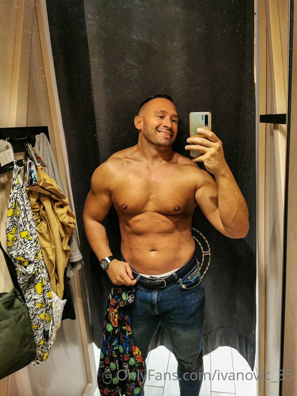 107 Serbian daddy Vladimir Ivanović   vladimir_35 onlyfans leaked