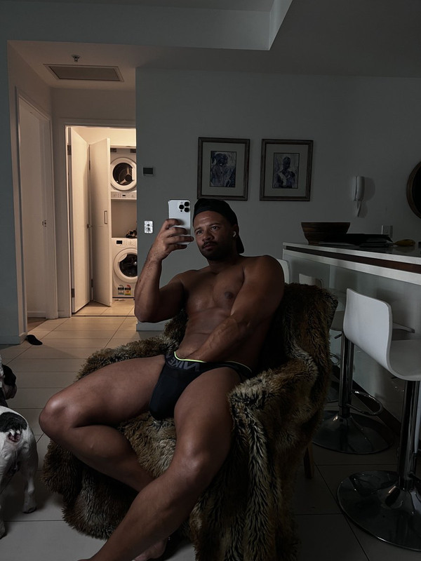 120 Black Hunk Reegswood onlyfans leaked