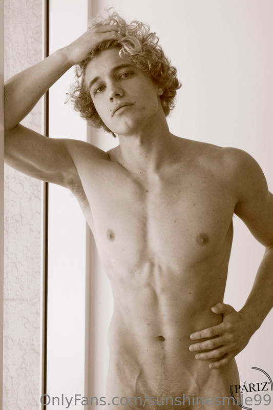 122 Curly Haired jock Owen Lindberg sunshinesmile99 onlyfans porn