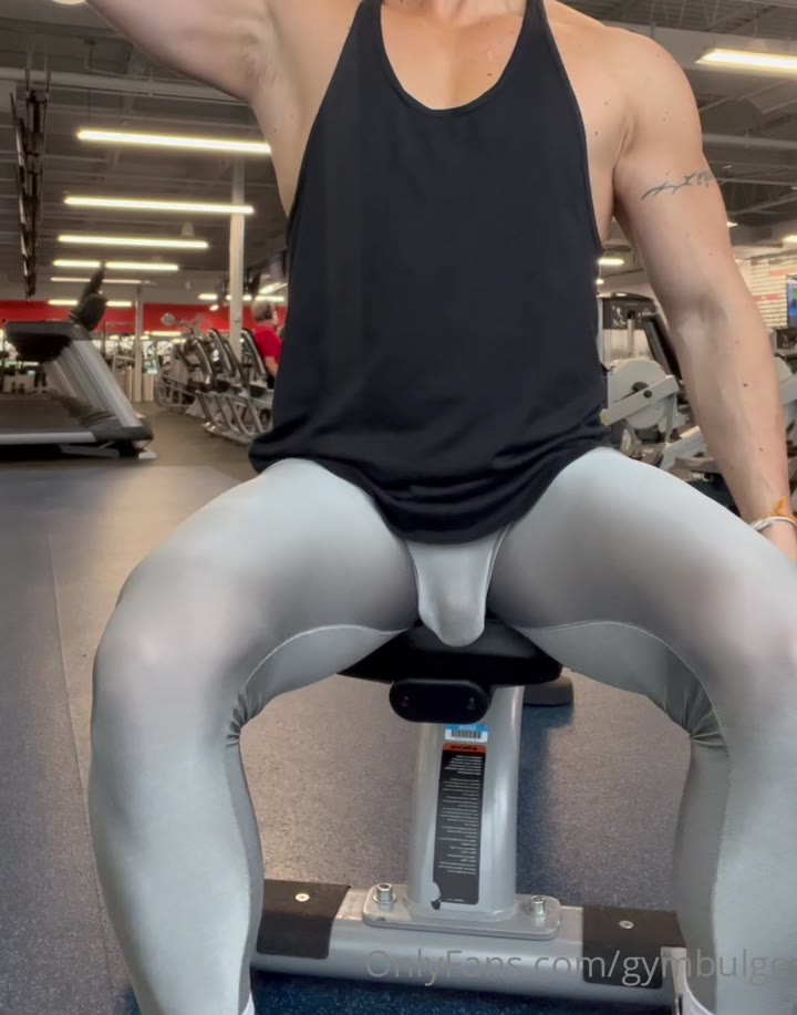 122 sexy hunk Wiccan gymbulge gym.bulge OnlyFans porn