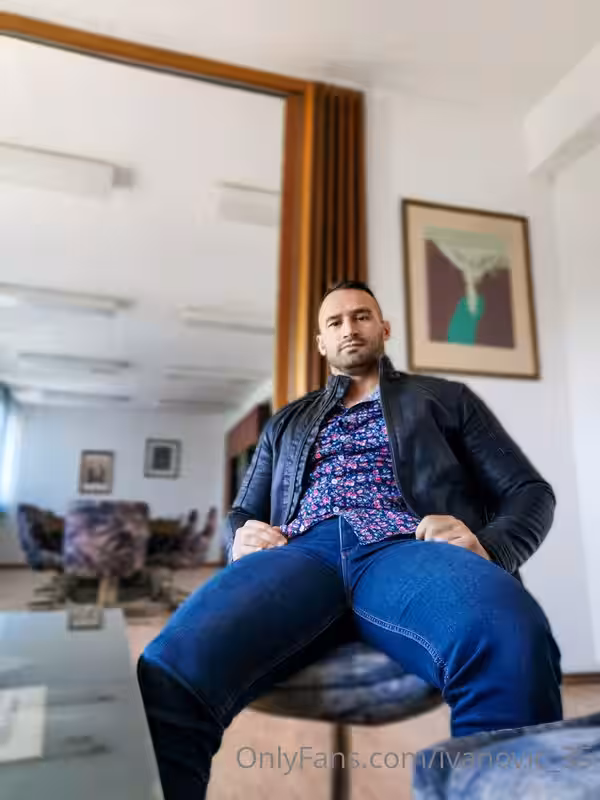 126 Serbian daddy Vladimir Ivanović   vladimir_35 onlyfans leaked