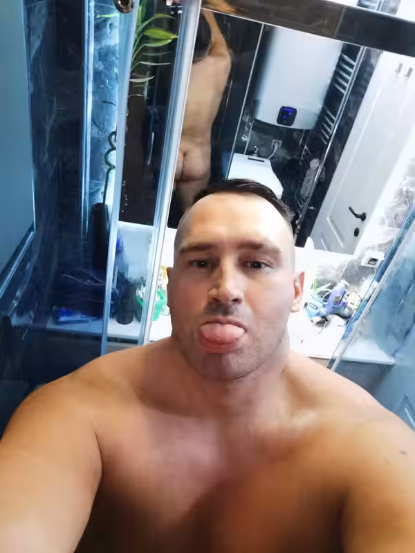 127 Serbian daddy Vladimir vladimir_35 onlyfans leaked