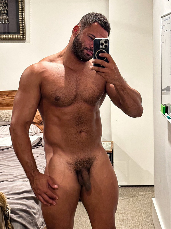 134 Black Hunk Reegswood onlyfans leaked