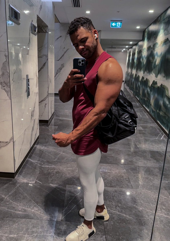 139 Black Hunk Reegswood onlyfans leaked