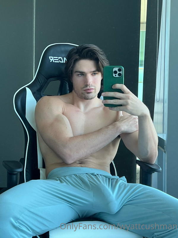141 Fitness Model Wyatt Cushman  wyattcushman OnlyFans leaked