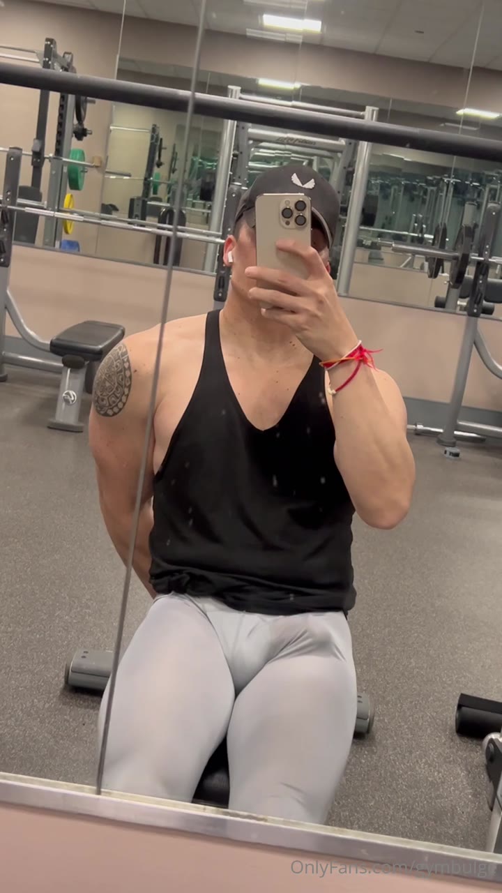144 sexy hunk Wiccan gymbulge gym.bulge OnlyFans porn