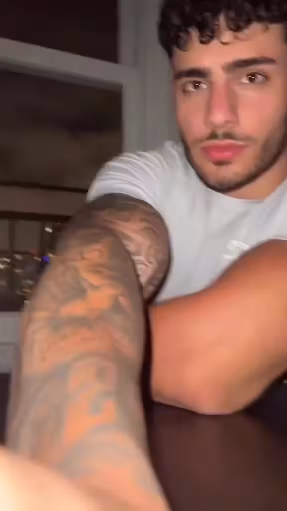 16 Arab KURDISH Muscular Prince Onlyfans