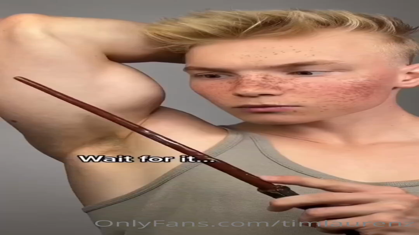 164 Cutie muscle blond TikTok cosplayer Tim Laurenz timlaurenz OnlyFans porn
