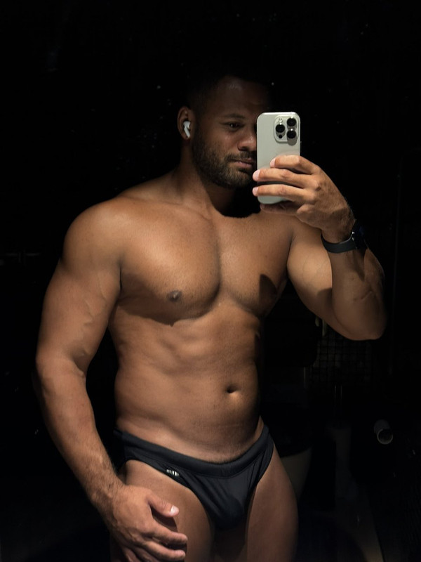 166 Black Hunk Reegswood  onlyfans leaked