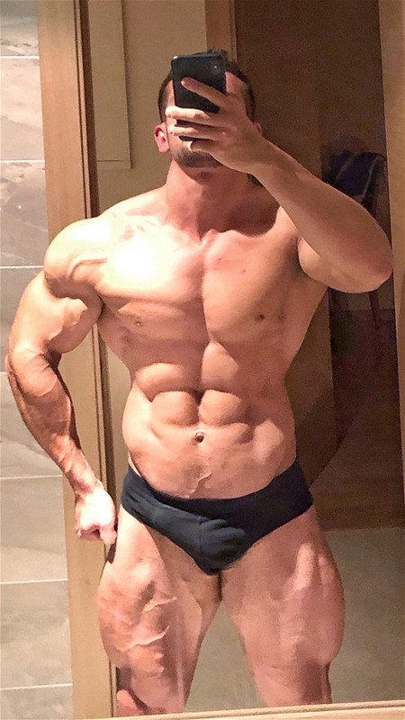 167 MuscleBoyBG Onlyfans LEAKED
