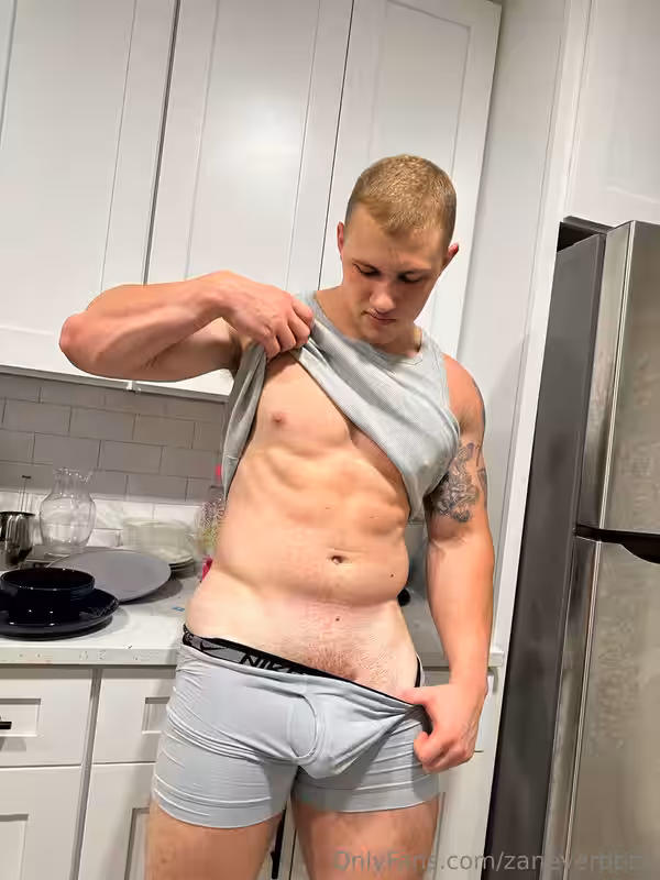 173 Bodybuilder Zane Verbeck zaneverbeck onlyfans leaked