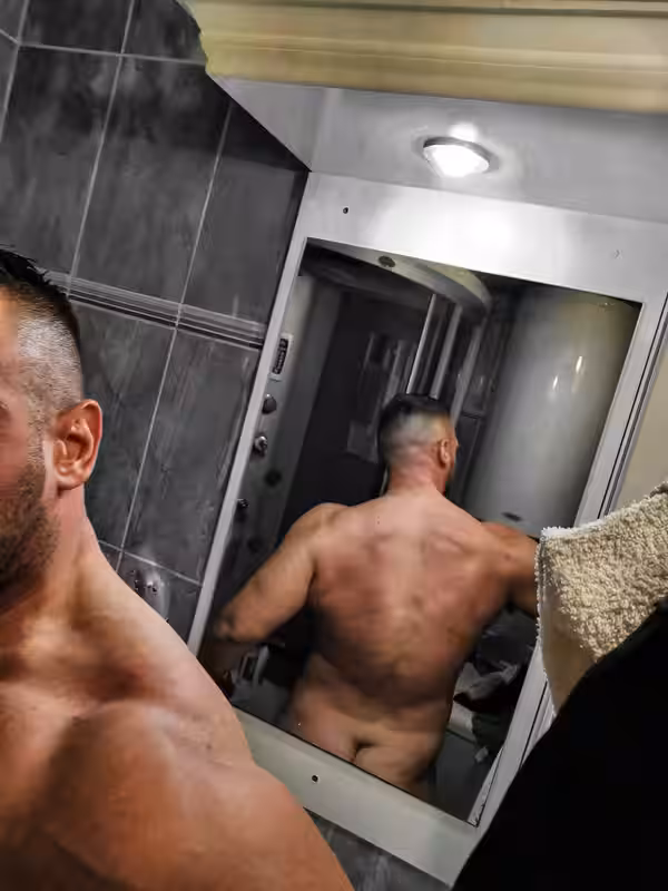 177 Serbian daddy Vladimir Ivanović   vladimir_35 onlyfans leaked