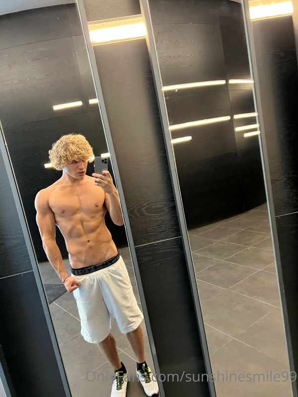 178 Curly Haired jock Owen Lindberg sunshinesmile99 onlyfans porn